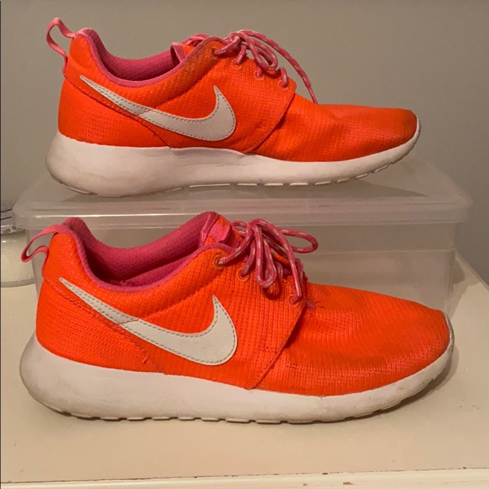 Pink Roshe Run